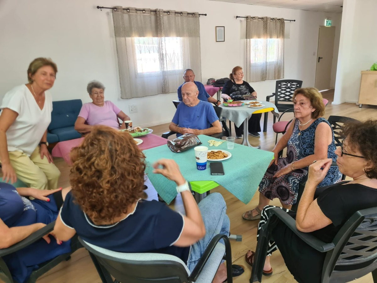 קצת שיח וכיף יחד