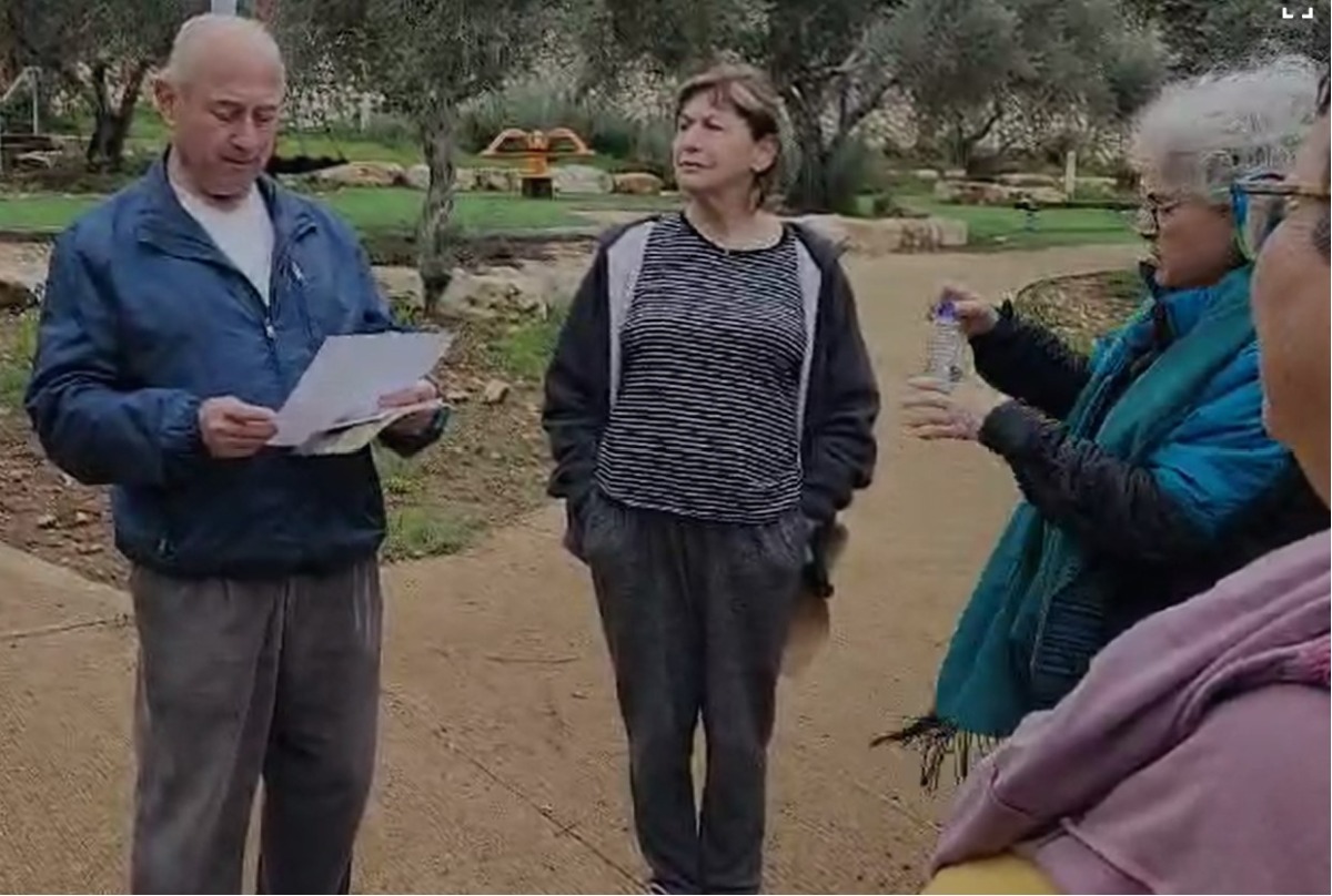 שמואל ויוסי הביאו את הנושא בעיניין רב